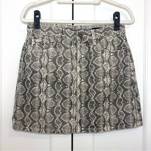 Blank NYC BlankNYC Snakeskin Denim Mini Skirt - Size 27